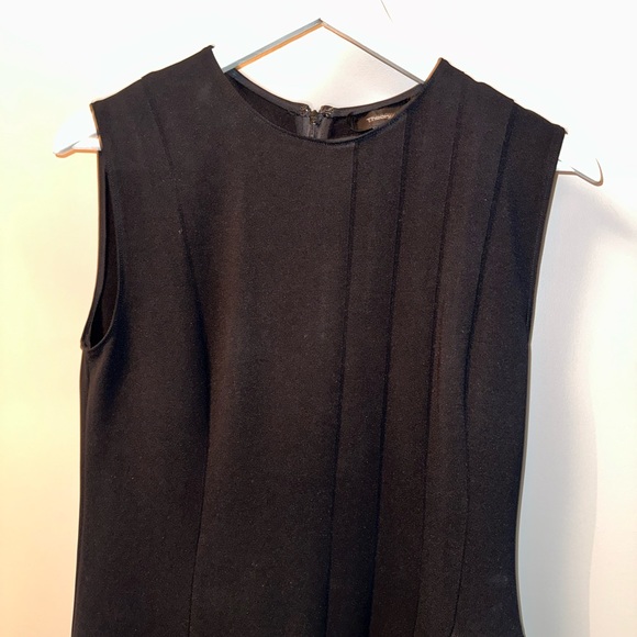THEORY little black dress. Size 2 - Picture 3 of 4